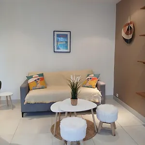 https://appartement-centre-antibes-bd-albert-1er.fr-provencehotel.com